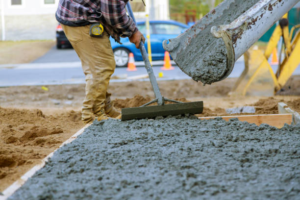 Best Concrete Driveway Installation in Inverness, FL